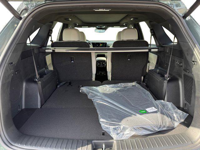 new 2025 Kia Sorento Hybrid car, priced at $46,688