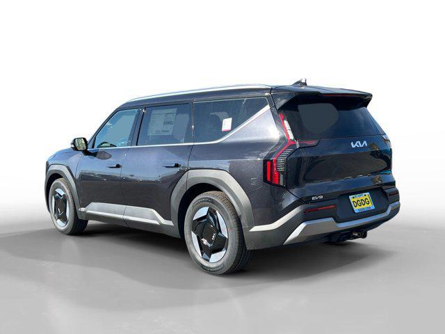 new 2025 Kia EV9 car, priced at $65,365