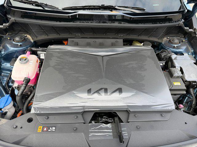 new 2025 Kia Niro EV car, priced at $39,401