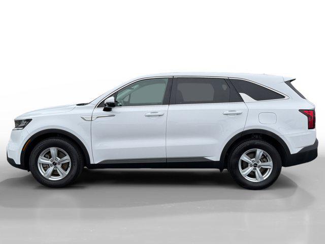 used 2023 Kia Sorento car, priced at $24,717