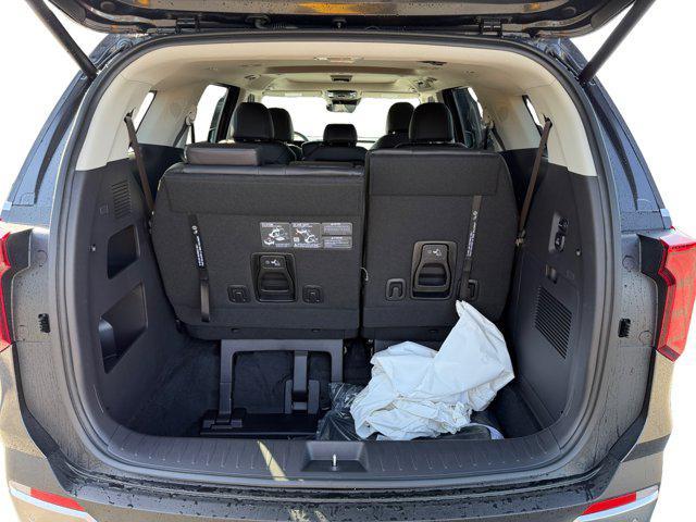 new 2026 Kia Carnival Hybrid car, priced at $49,790