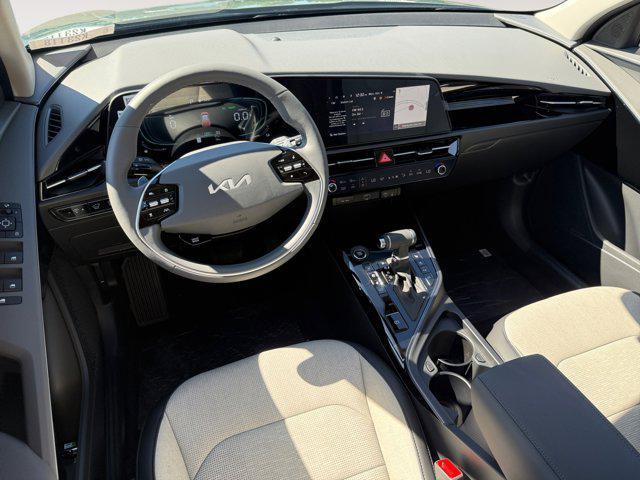 new 2025 Kia Niro car, priced at $33,388