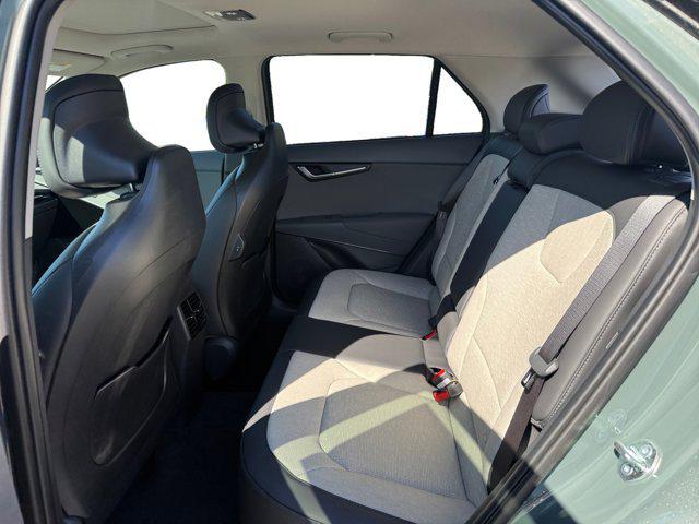 new 2025 Kia Niro car, priced at $33,388
