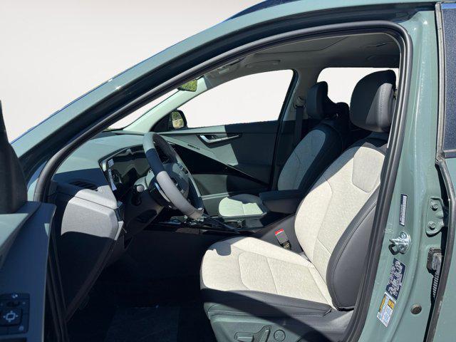 new 2025 Kia Niro car, priced at $33,388