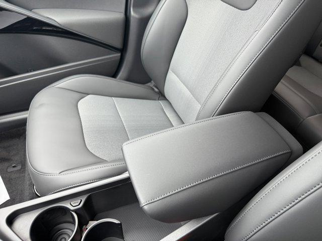 new 2025 Kia Niro car, priced at $29,718