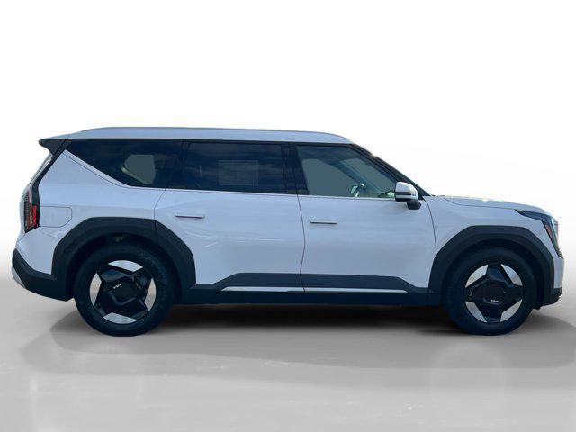 new 2025 Kia EV9 car, priced at $66,060