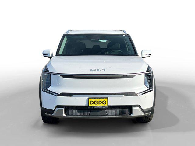 new 2025 Kia EV9 car, priced at $66,060