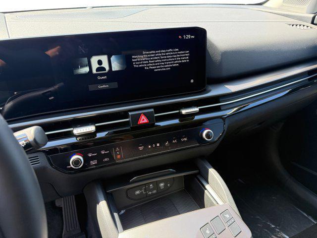 new 2026 Kia Sportage Hybrid car, priced at $36,660