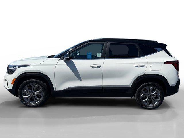 used 2024 Kia Seltos car, priced at $22,699