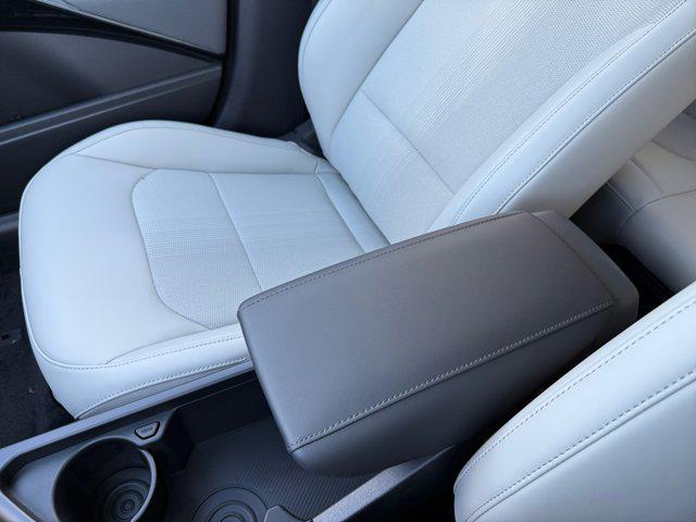 new 2025 Kia Niro car, priced at $29,831