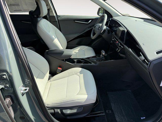 new 2025 Kia Niro car, priced at $29,831