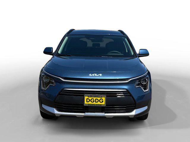 new 2025 Kia Niro Plug-In Hybrid car, priced at $34,352