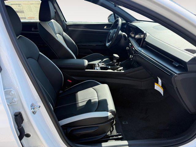 new 2025 Kia K5 car, priced at $31,324