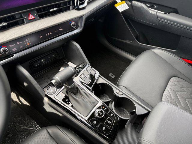 new 2025 Kia Sportage car, priced at $35,905