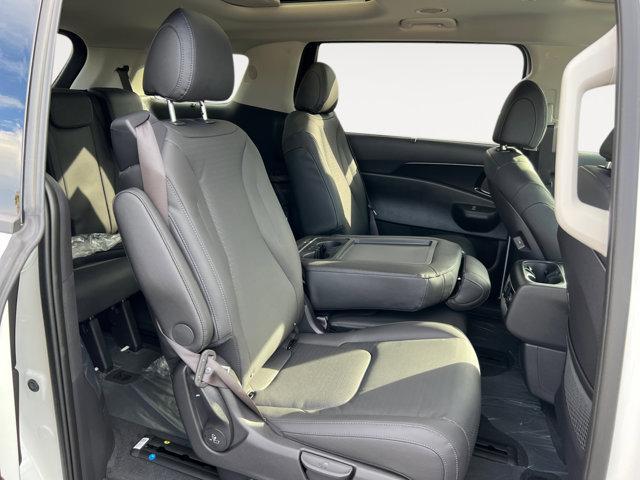 new 2025 Kia Carnival car, priced at $52,490