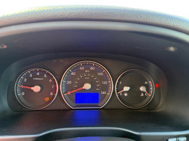used 2011 Hyundai Santa Fe car, priced at $7,888