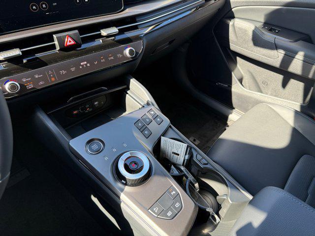new 2026 Kia Sportage Hybrid car, priced at $42,307