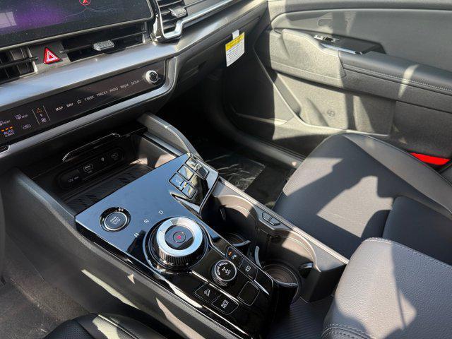 new 2025 Kia Sportage Hybrid car, priced at $34,913
