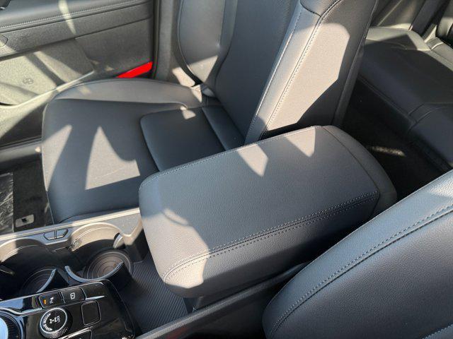 new 2025 Kia Sportage Hybrid car, priced at $34,913