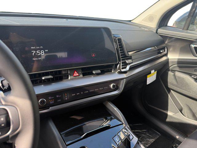 new 2025 Kia Sportage Hybrid car, priced at $34,913