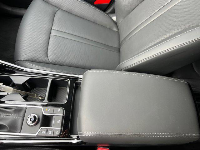 new 2025 Kia Sorento car, priced at $44,210