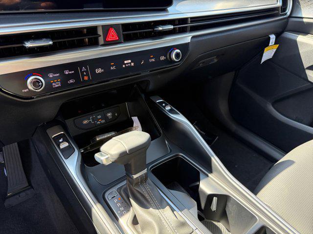 new 2026 Kia Sorento car, priced at $38,330
