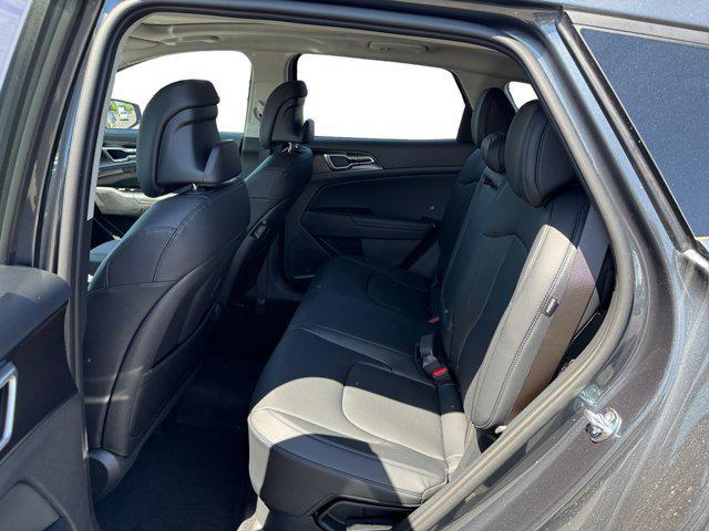 new 2025 Kia Sportage Hybrid car, priced at $34,799