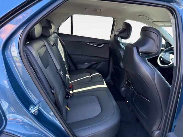 new 2025 Kia Niro car, priced at $30,338