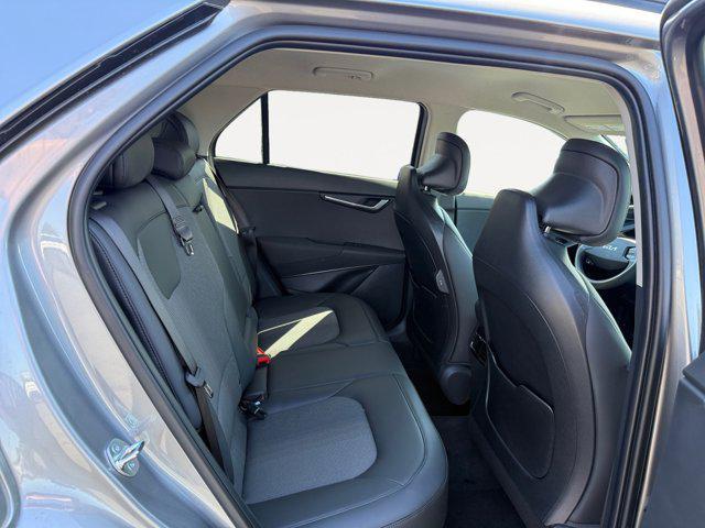 new 2025 Kia Niro car, priced at $30,028