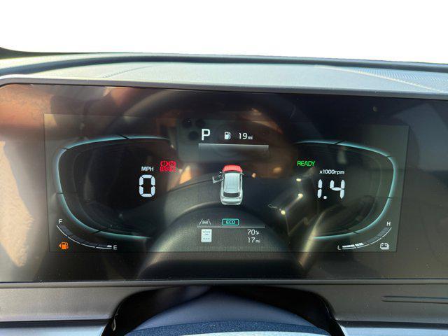 new 2025 Kia Sportage Hybrid car, priced at $34,518