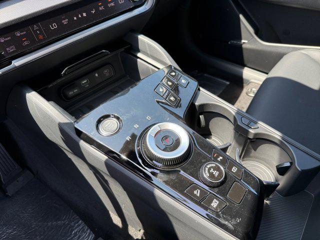 new 2025 Kia Sportage Hybrid car, priced at $38,314