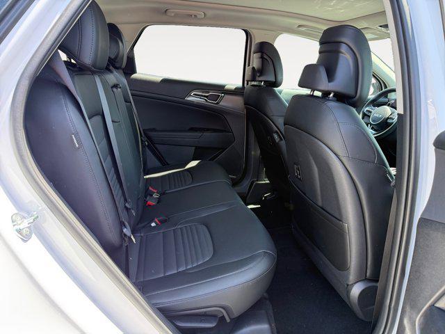 new 2025 Kia Sportage car, priced at $35,654