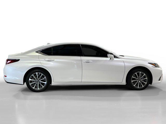 used 2024 Lexus ES 350 car, priced at $40,900