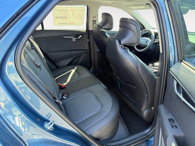 new 2025 Kia Niro car, priced at $40,883