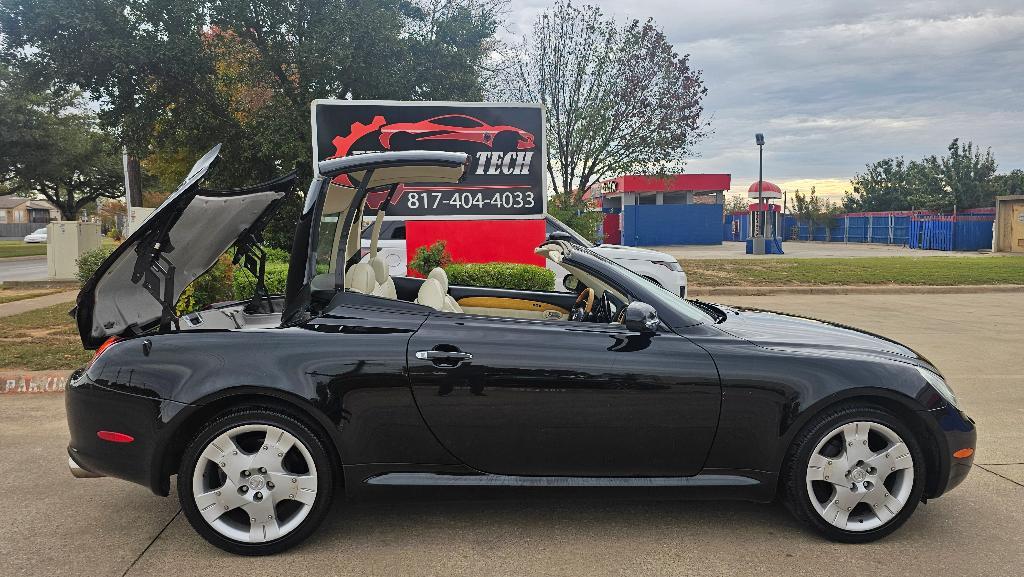 used 2005 Lexus SC 430 car, priced at $15,450