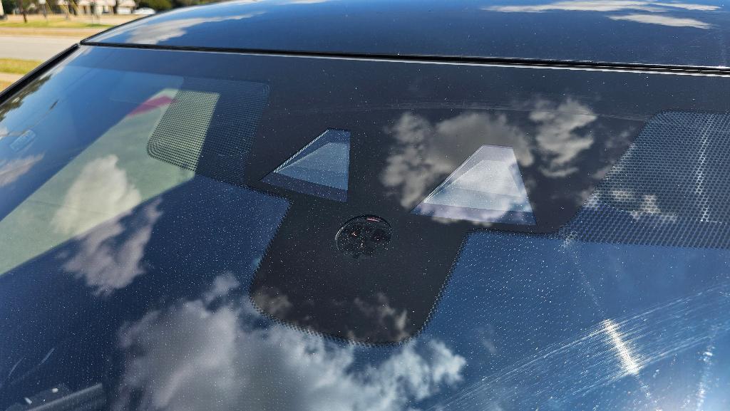 used 2020 Land Rover Range Rover Evoque car, priced at $26,450