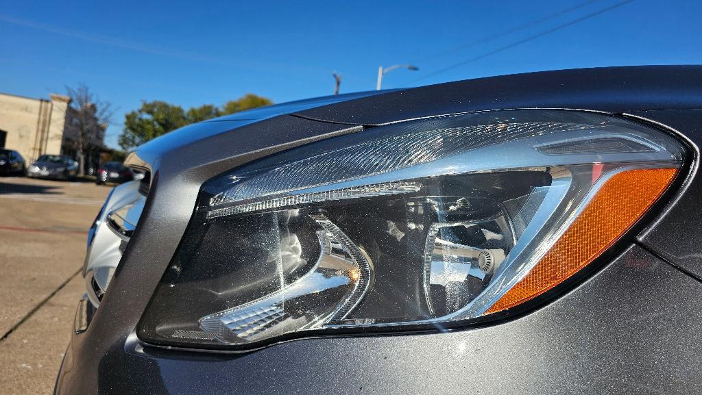 used 2017 Mercedes-Benz GLA 250 car, priced at $10,250