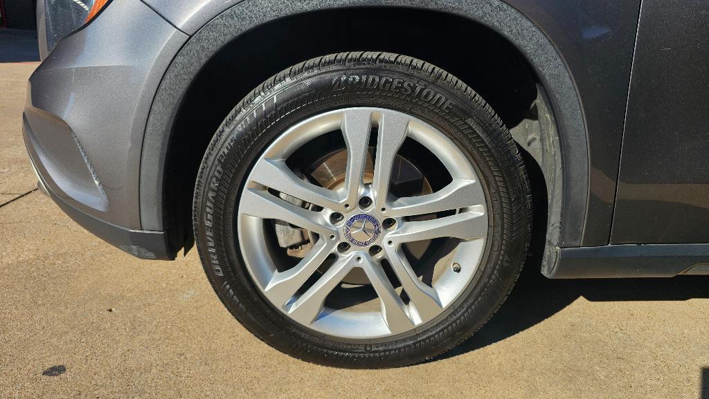 used 2017 Mercedes-Benz GLA 250 car, priced at $10,250