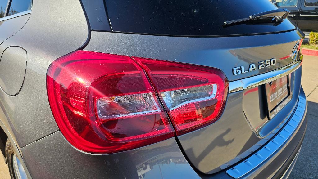 used 2017 Mercedes-Benz GLA 250 car, priced at $10,250