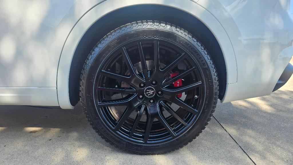 used 2022 Maserati Levante car, priced at $34,650