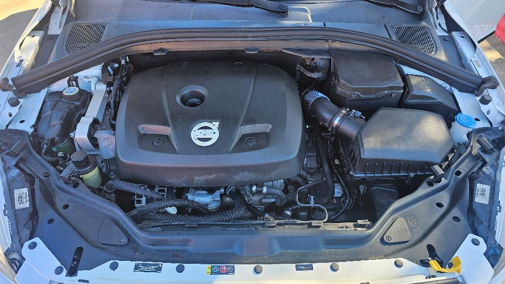 used 2015 Volvo XC60 car, priced at $9,250