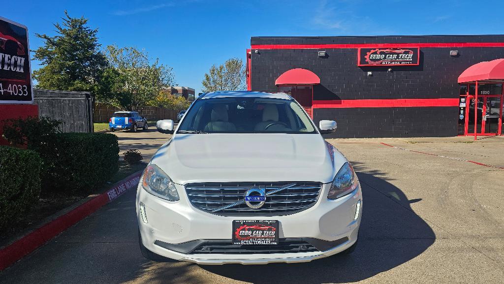 used 2015 Volvo XC60 car, priced at $9,250