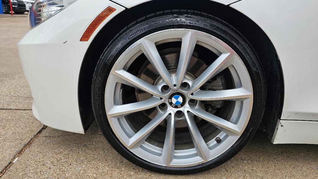 used 2013 BMW Z4 car, priced at $17,450