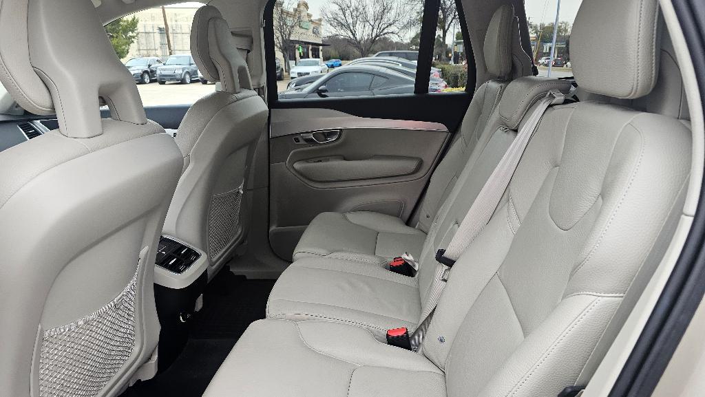 used 2018 Volvo XC90 car, priced at $17,350