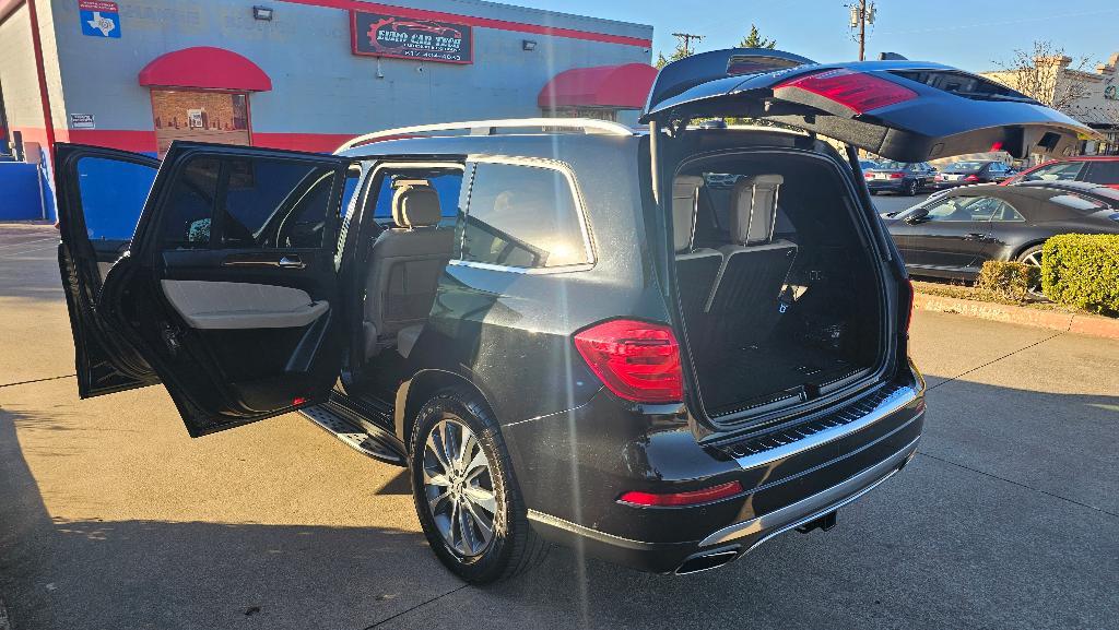 used 2016 Mercedes-Benz GL-Class car, priced at $13,650