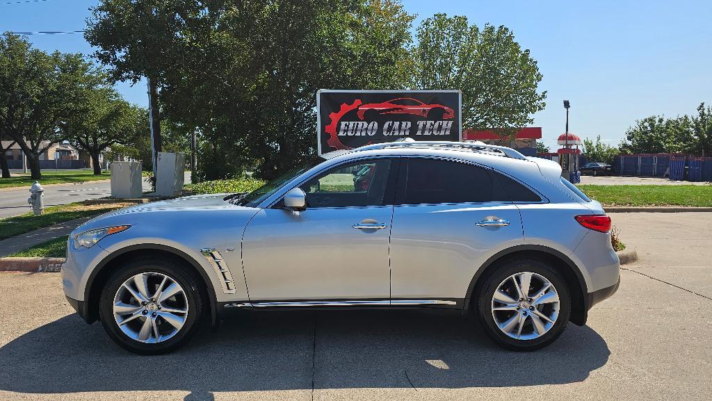 used 2014 INFINITI QX70 car, priced at $11,450