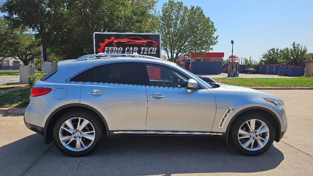 used 2014 INFINITI QX70 car, priced at $11,450