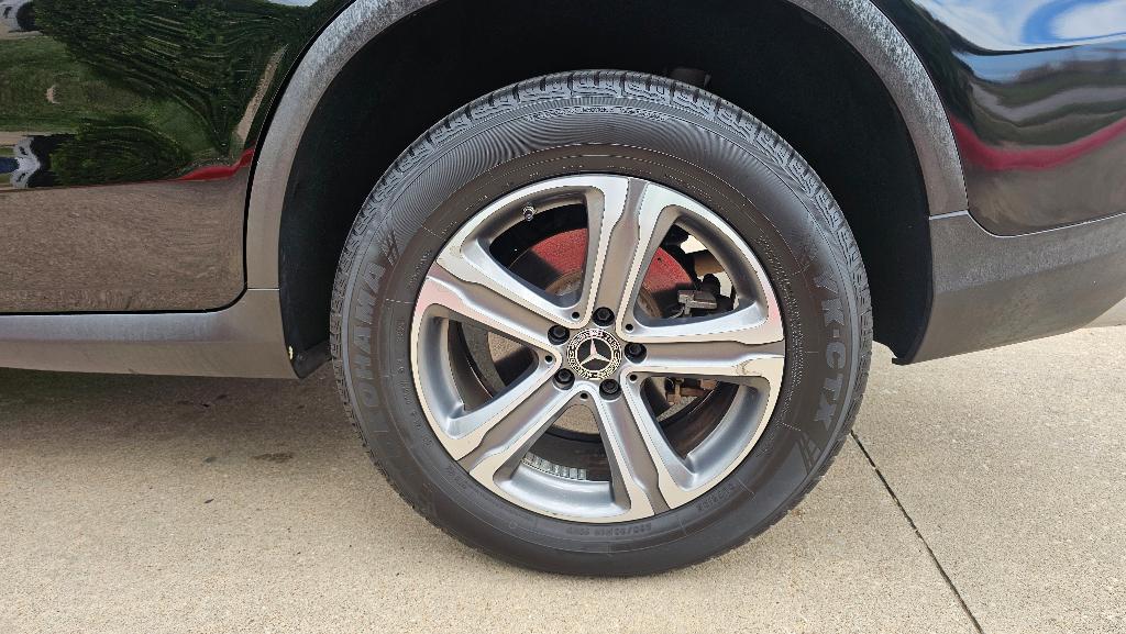 used 2019 Mercedes-Benz GLC 300 car, priced at $14,650