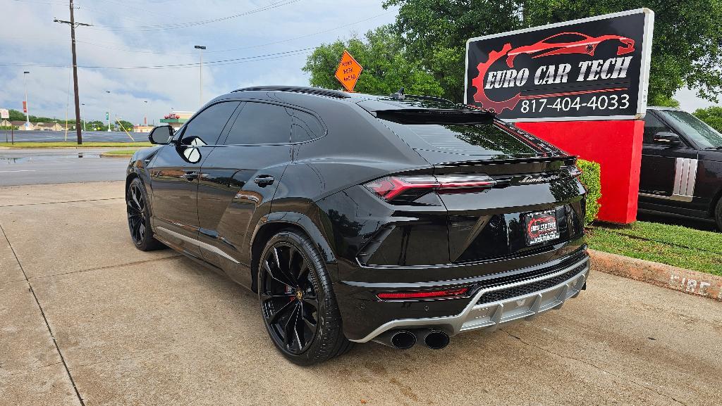 used 2020 Lamborghini Urus car, priced at $168,500