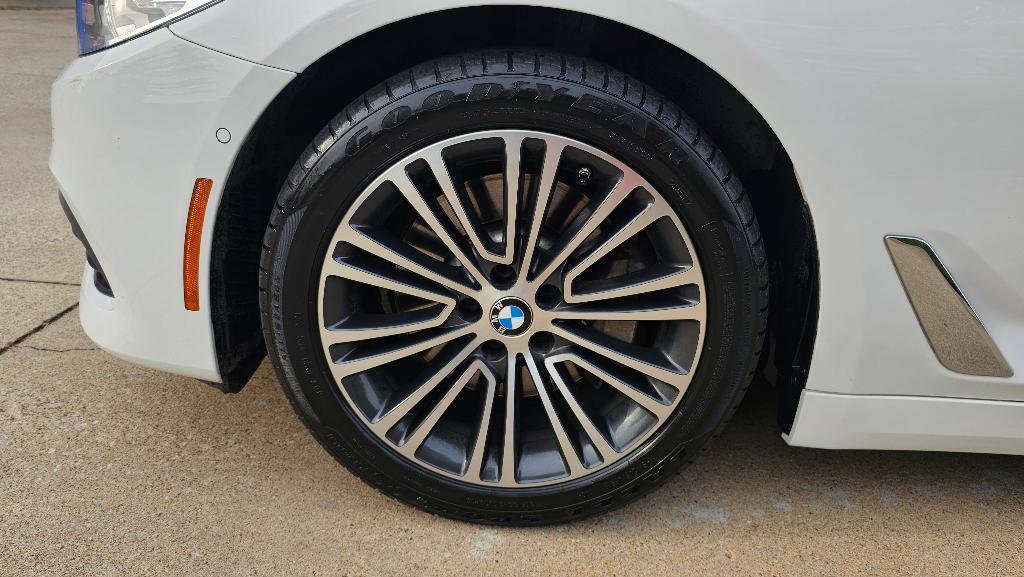 used 2019 BMW 540 car, priced at $21,850